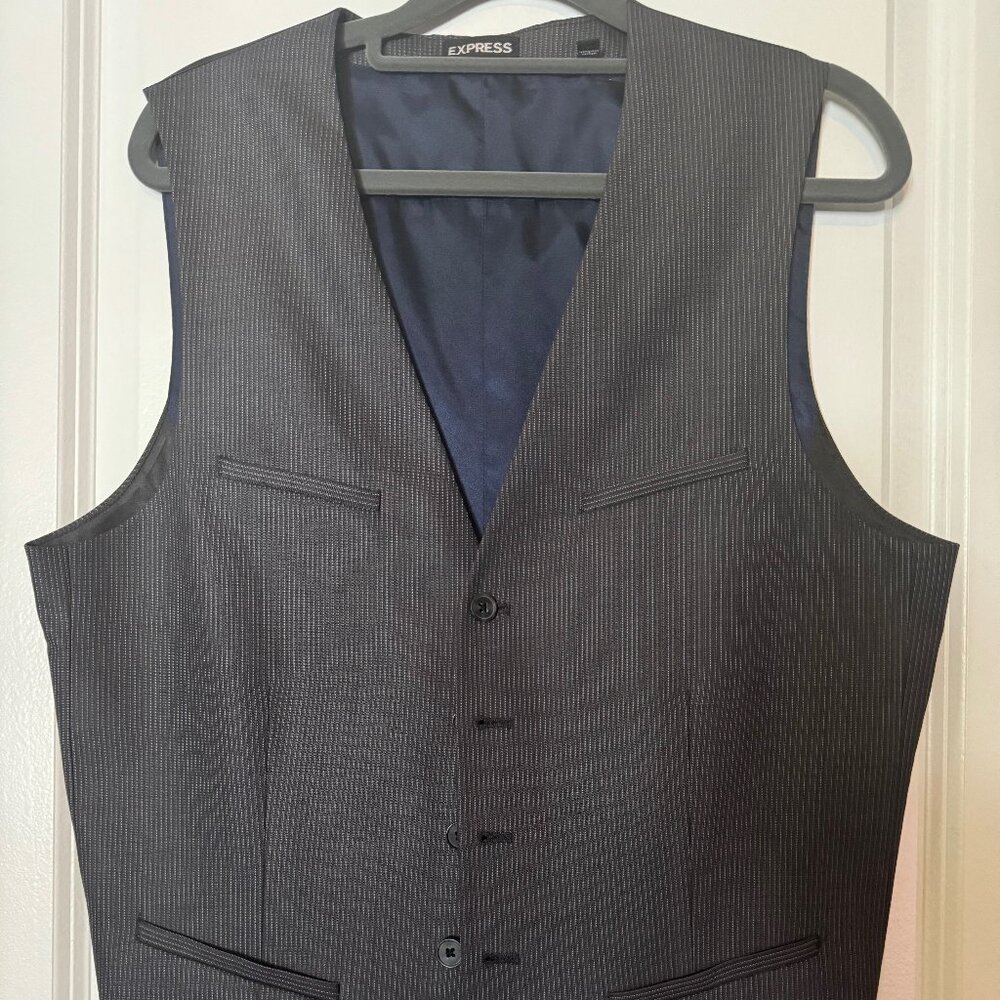 Express Men’s Suit Vest Charcoal Gray pinstripe with Navy lining